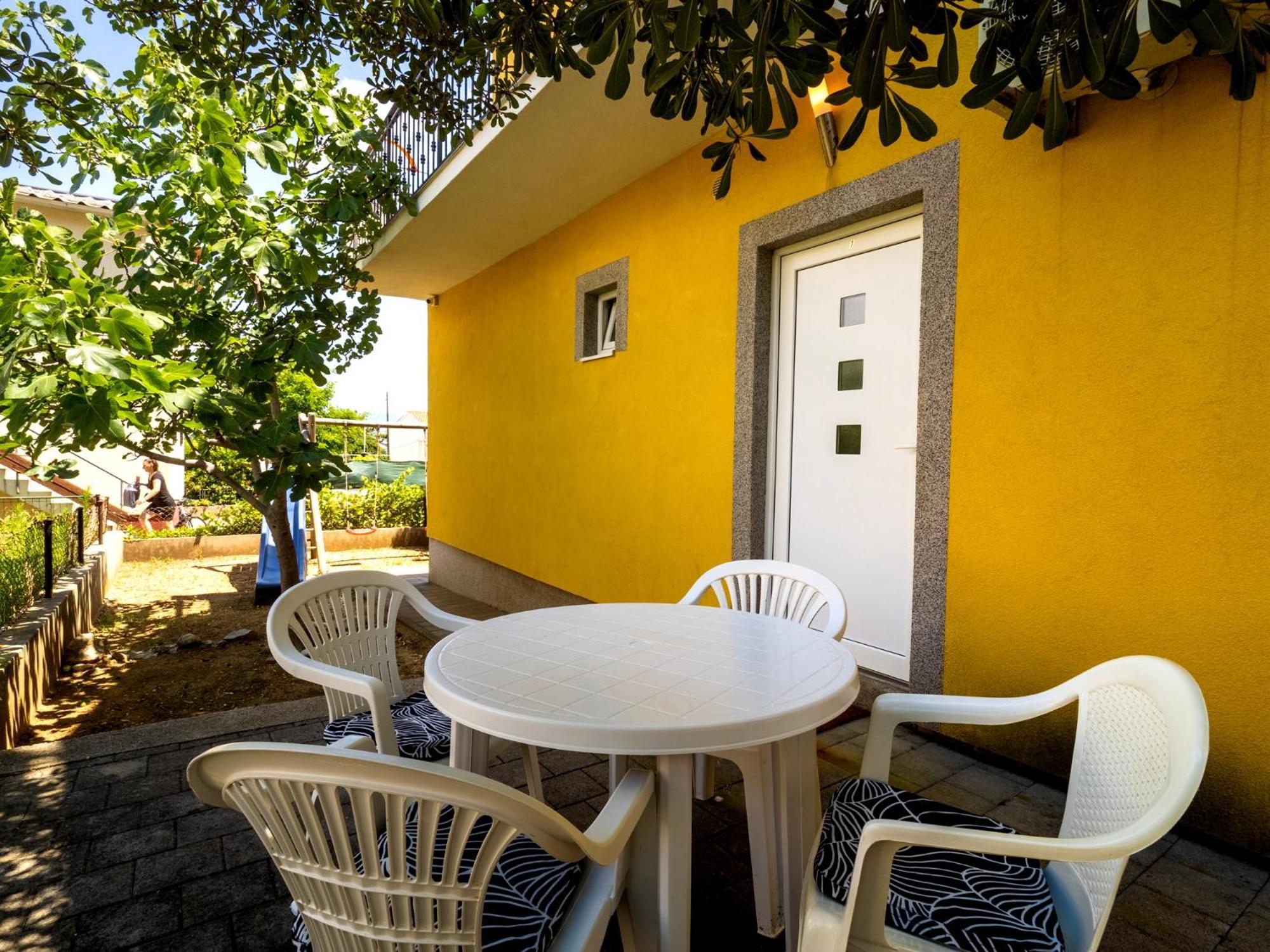 Apartments Bianca Baška Εξωτερικό φωτογραφία